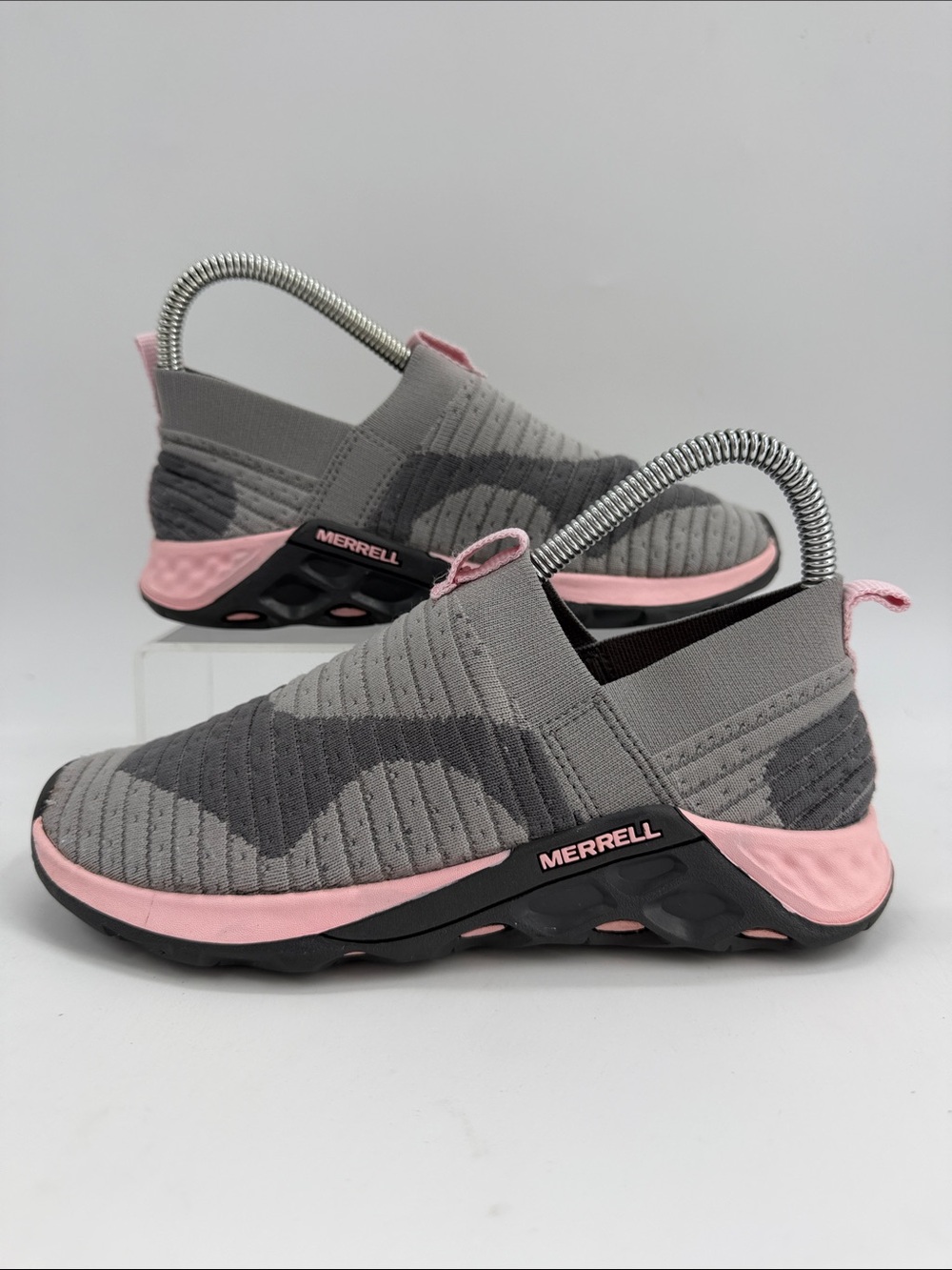 Merrell M-Range Girls Size 3M Gray Pink Slip On Hiking Shoes